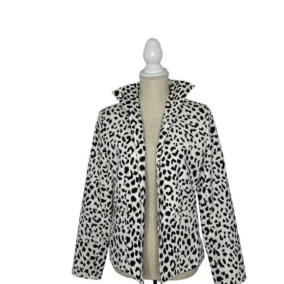 Neiman Marcus white leopard print jacket - Picture 3 of 11